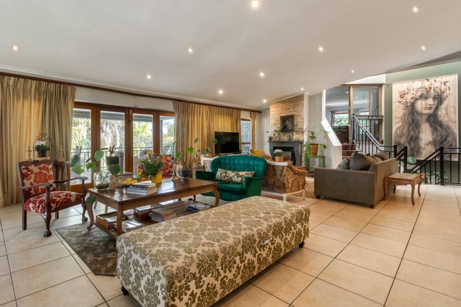 5 Bedroom Property for Sale in Fairview Heights Western Cape